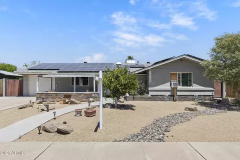 10120 W Riviera Dr, Sun City, AZ 85351