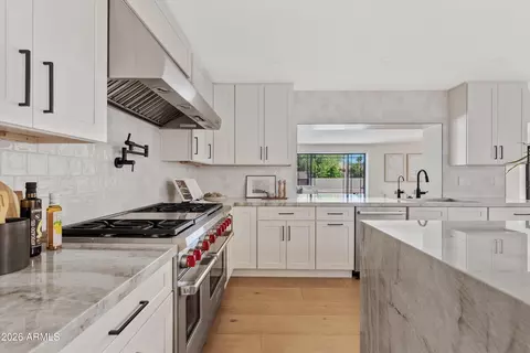 6302 E Aster Dr, Scottsdale, AZ 85254