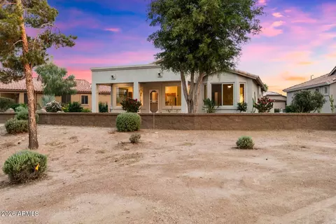 Exterior - 4622 E Nightingale Ln, Gilbert, AZ 85298 photo 7 of 24
