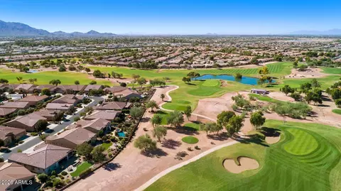 View/Area - 4622 E Nightingale Ln, Gilbert, AZ 85298 photo 9 of 12
