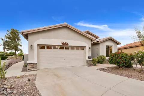 Exterior - 4622 E Nightingale Ln, Gilbert, AZ 85298 photo 13 of 24