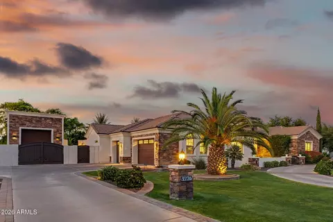2776 E Taurus Pl, Chandler, AZ 85249