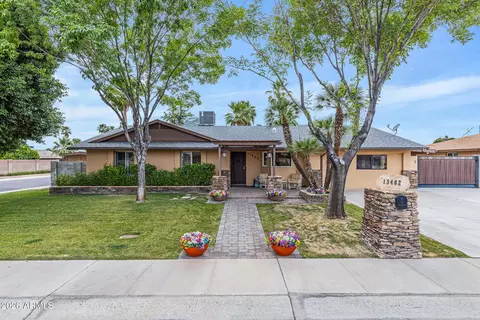 13402 N 47th Pl, Phoenix, AZ 85032