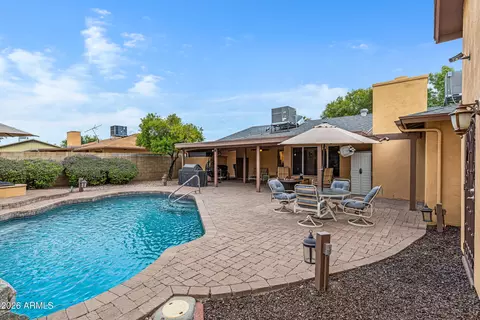 Exterior - 13402 N 47th Pl, Phoenix, AZ 85032 photo 4 of 11