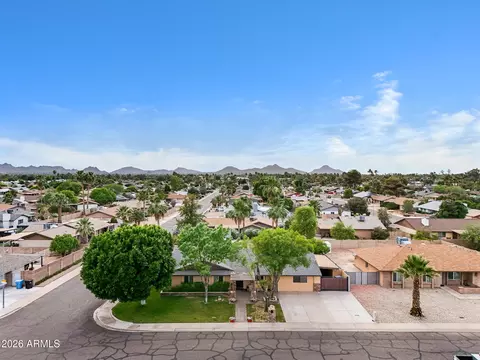 View/Area - 13402 N 47th Pl, Phoenix, AZ 85032 photo 2 of 7