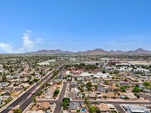 View/Area - 13402 N 47th Pl, Phoenix, AZ 85032 photo 7 of 7