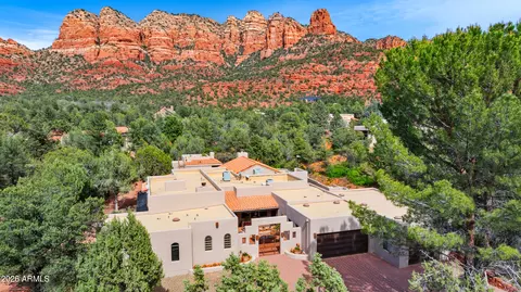 30 Navajo Trl, Sedona, AZ 86351