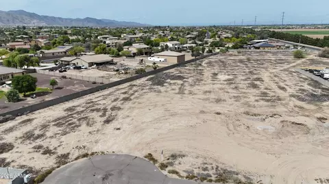 18734 W Catalina Dr #-, Litchfield Park, AZ 85340