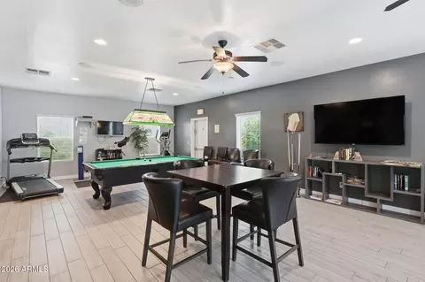View/Area - 900 W Broadway Ave #47, Apache Junction, AZ 85120 photo 1 of 4