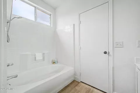 Bath - 1733 S Pico Ct, Gilbert, AZ 85295 photo 2 of 3