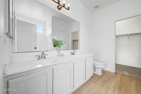Bath - 1733 S Pico Ct, Gilbert, AZ 85295 photo 1 of 3