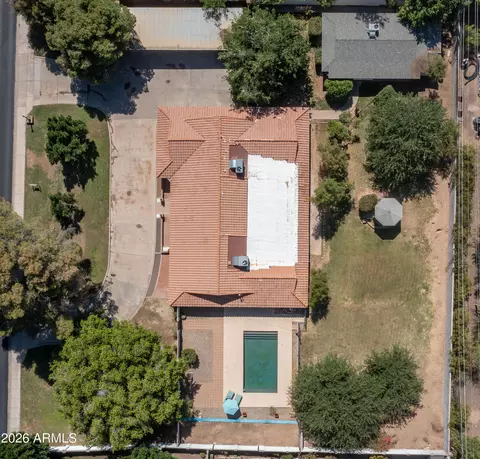 View/Area - 2234 E Missouri Ave, Phoenix, AZ 85016 photo 3 of 7