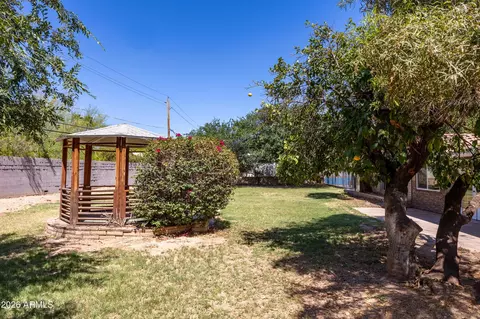 Exterior - 2234 E Missouri Ave, Phoenix, AZ 85016 photo 6 of 9