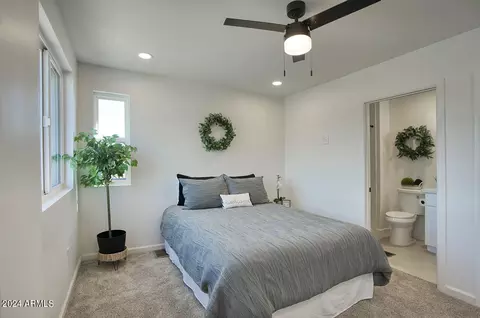 Bedroom - 9624 N 16th Ave, Phoenix, AZ 85021 photo 1 of 13