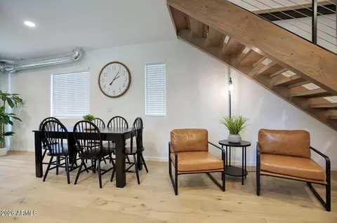 Dining - 9624 N 16th Ave, Phoenix, AZ 85021 photo 1 of 3