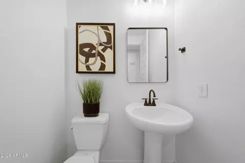 Bath - 2778 S Harmony Ave, Gilbert, AZ 85295 photo 1 of 4