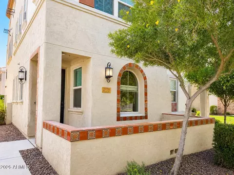 2778 S Harmony Ave, Gilbert, AZ 85295 photo 2