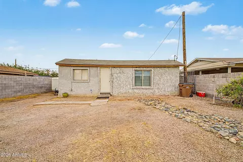 8211 S Calle Bella Vis, Guadalupe, AZ 85283
