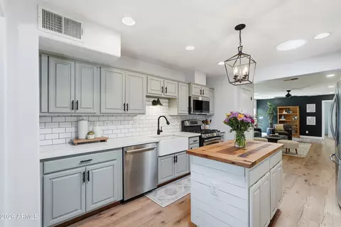 Kitchen - 1226 E Colter St, Phoenix, AZ 85014 photo 1 of 3