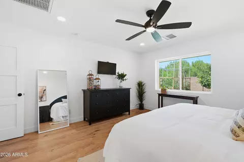Bedroom - 1226 E Colter St, Phoenix, AZ 85014 photo 2 of 4