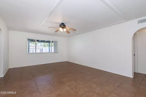 7218 N 36th Ln, Phoenix, AZ 85051