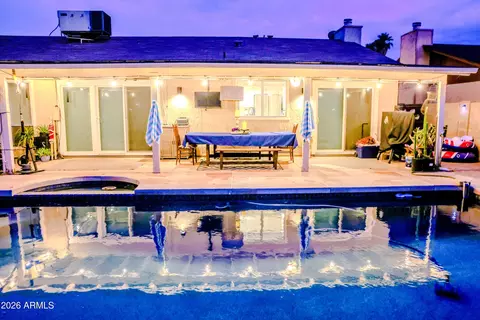10130 W Meadowbrook Ave, Phoenix, AZ 85037