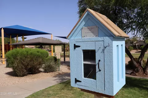 View/Area - 1019 E Monona Dr, Phoenix, AZ 85024 photo 1 of 1