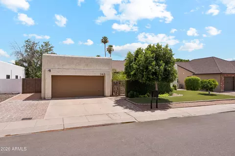 943 Eveningstar Ln, Tempe, AZ 85283