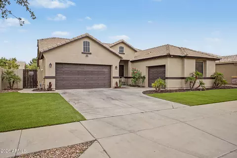 6611 S 25th Dr, Phoenix, AZ 85041
