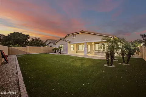 Exterior - 2973 E Santa Fe Ln, Gilbert, AZ 85297 photo 10 of 13