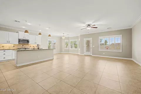 Living - 2973 E Santa Fe Ln, Gilbert, AZ 85297 photo 2 of 5