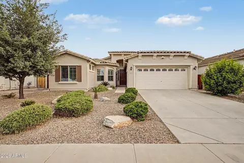 Exterior - 2973 E Santa Fe Ln, Gilbert, AZ 85297 photo 4 of 13