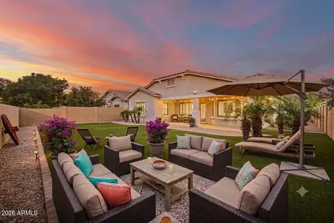 Exterior - 2973 E Santa Fe Ln, Gilbert, AZ 85297 photo 8 of 13