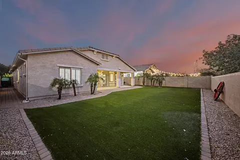Exterior - 2973 E Santa Fe Ln, Gilbert, AZ 85297 photo 11 of 13