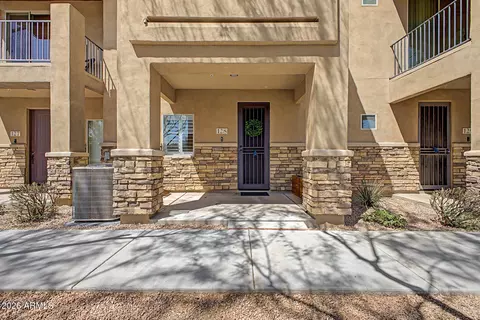 2821 S Skyline Dr #128, Mesa, AZ 85212