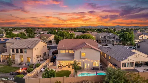 2522 E Ridge Creek Rd, Phoenix, AZ 85024