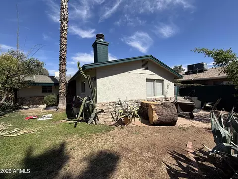Exterior - 3511 N 12th St, Phoenix, AZ 85014 photo 4 of 15