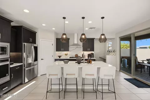 9022 W San Miguel Ave, Glendale, AZ 85305
