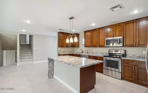 Kitchen - 1737 E Manhatton Dr, Tempe, AZ 85282 photo 1 of 1
