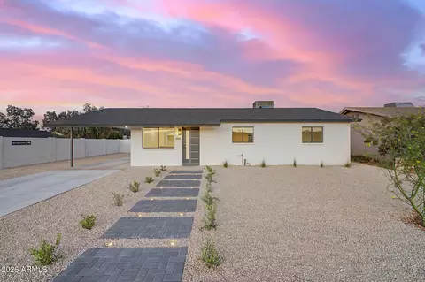 3005 S Edward Dr, Tempe, AZ 85282