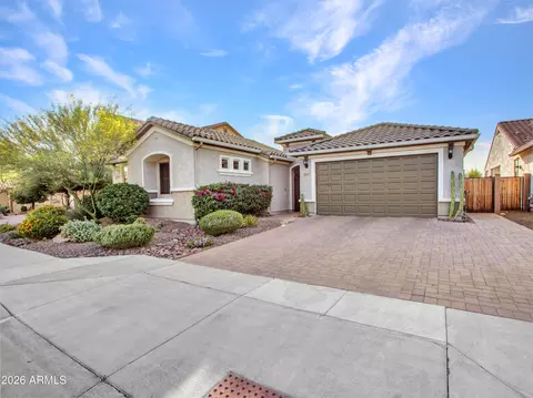 44540 N Sonoran Arroyo Ln, New River, AZ 85087