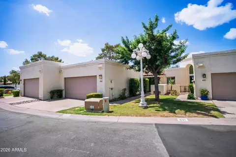Exterior - 805 E Corte Oro St, Phoenix, AZ 85020 photo 1 of 5