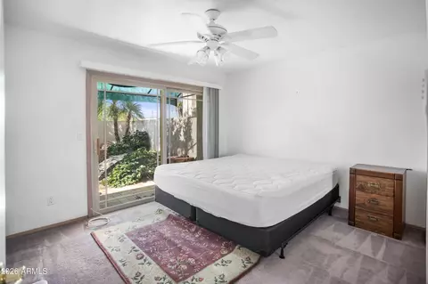 Bedroom - 805 E Corte Oro St, Phoenix, AZ 85020 photo 1 of 1