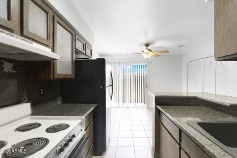 Kitchen - 20235 N 3rd Dr #8, Phoenix, AZ 85027 photo 5 of 5