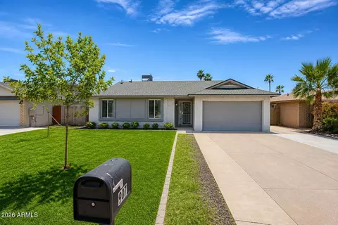 907 W Mesquite St, Chandler, AZ 85225