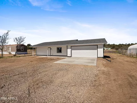 Other - 18278 S Frontier Rd, Peeples Valley, AZ 86332 photo 3 of 9
