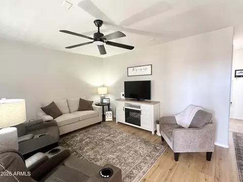 625 S Hawks Eye Dr, Apache Junction, AZ 85119 photo 17