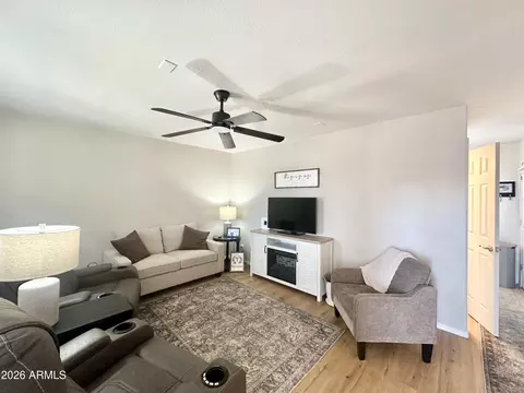 625 S Hawks Eye Dr, Apache Junction, AZ 85119 photo 10