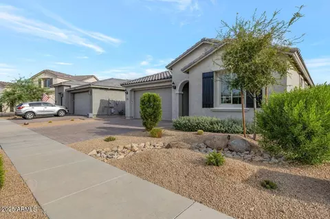 Exterior - 1929 W Burnside Trl, Phoenix, AZ 85085 photo 1 of 13