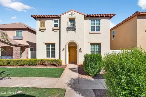 886 S Huish Dr, Gilbert, AZ 85296